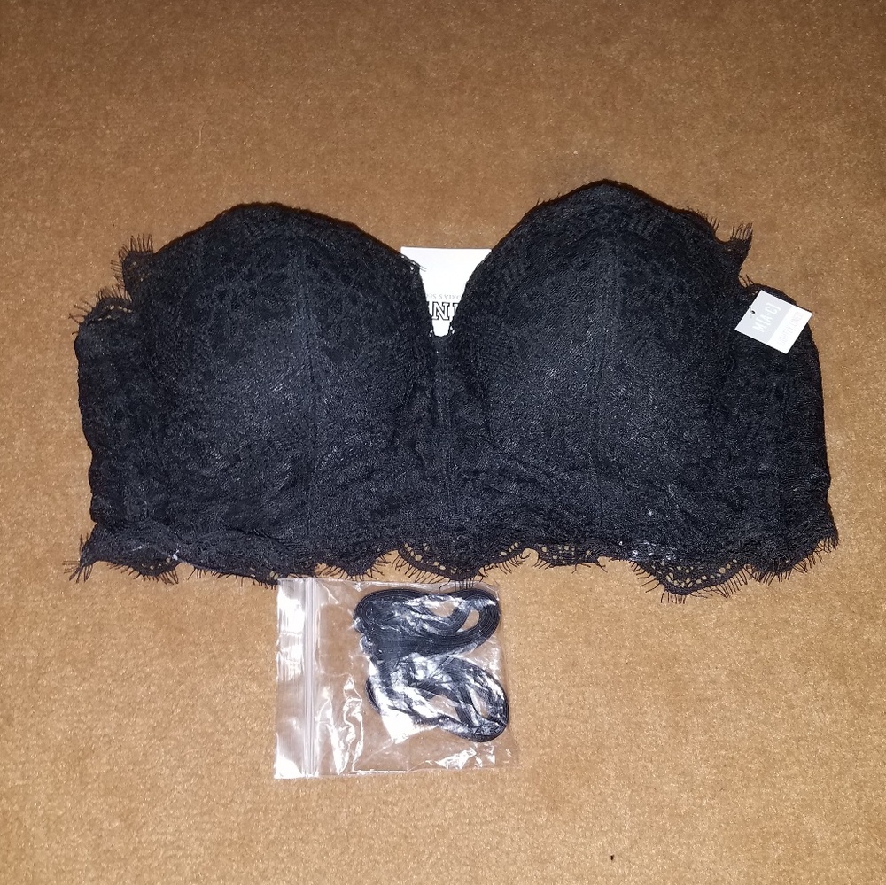 VS Pink Multi-Way Bra